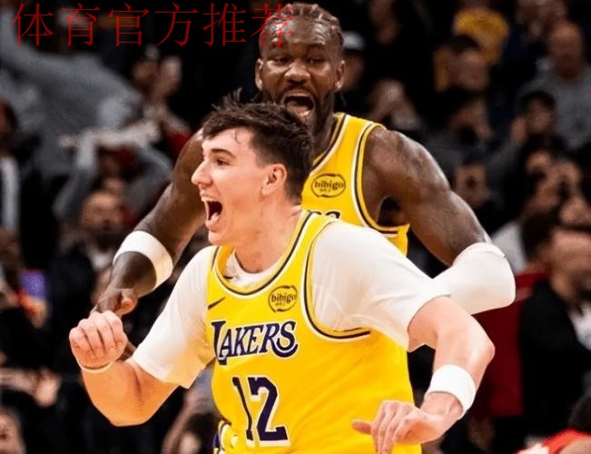 湖人替补终于支棱了！海斯蜕变，范德彪展价值，拉拉维亚争气了！