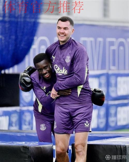 盖伊为掌掴队友迈克尔-基恩道歉：我会确保这种事情不再发生